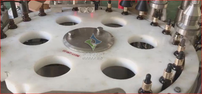 全自動電子煙油灌裝機,精油灌裝機