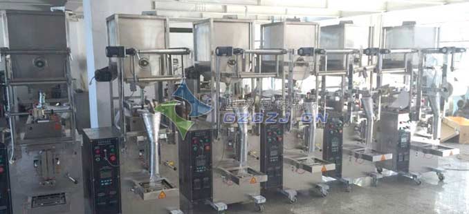 全自動醬體包裝機(jī),油潑辣子包裝機(jī)